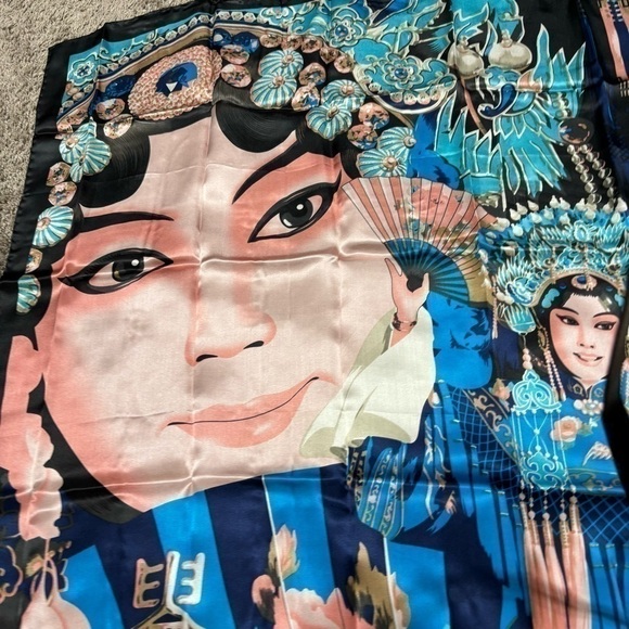 NWT❤️Baierlu 100% Silk Peking Opera Scarf - Picture 6 of 11